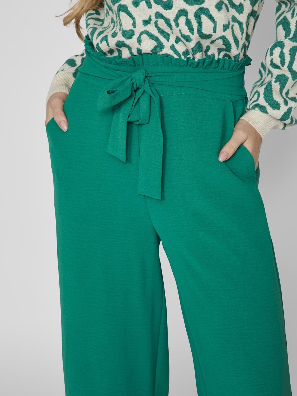 Pantalón Winnie culotte modelo 14092096 en color verde.