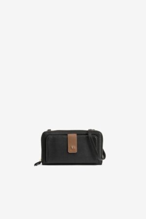 Cartera bandolera con compartimentos negra