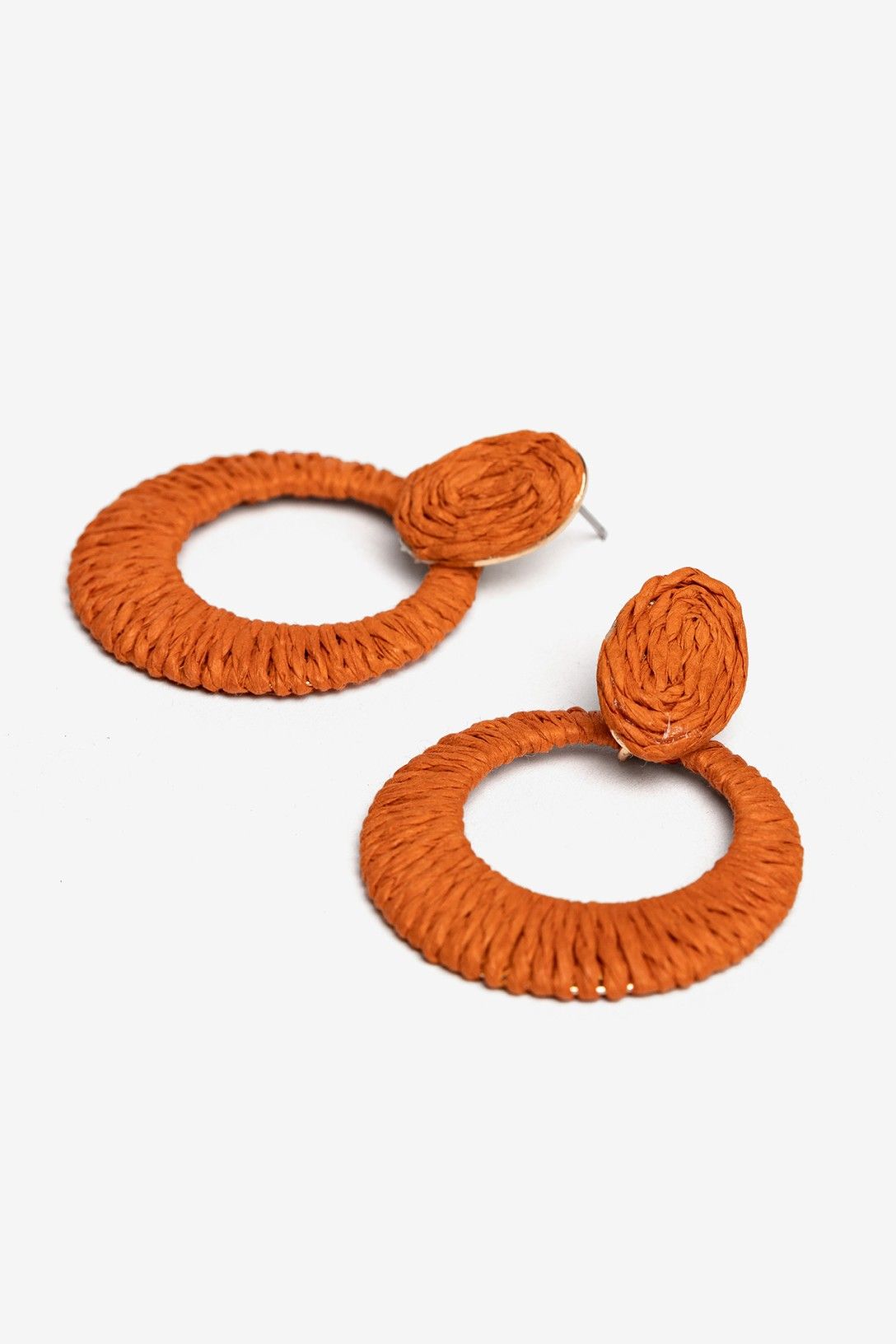 pendientes-rafia-naranja-vilanova