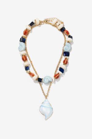 Pack de collares Marina Coral de Vilanova con cuentas multicolor y colgante concha esmaltada.
