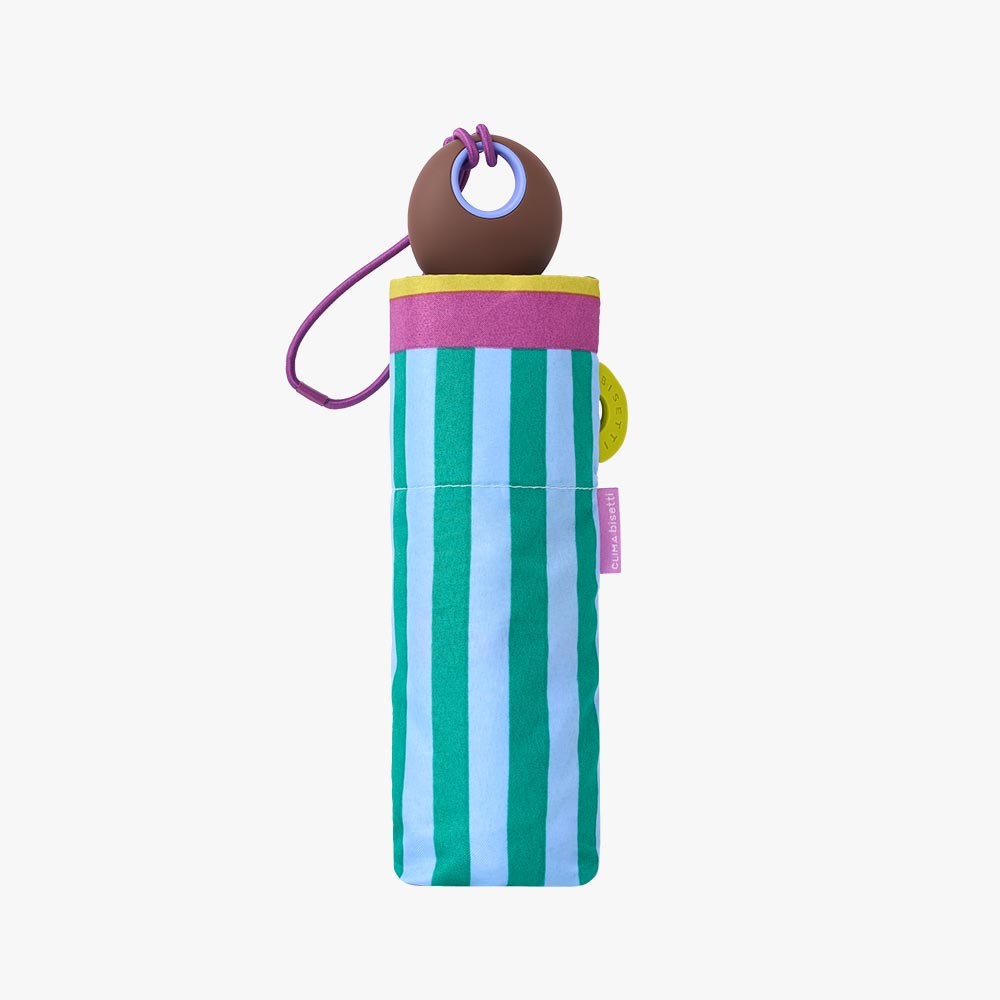 Paraguas plegable Clima con estampado de rayas verde agua y azul claro, diseño compacto y ligero para uso diario.