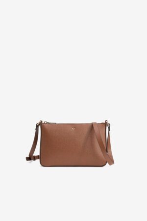 Bolso bandolera camel Vilanova con acabado texturizado
