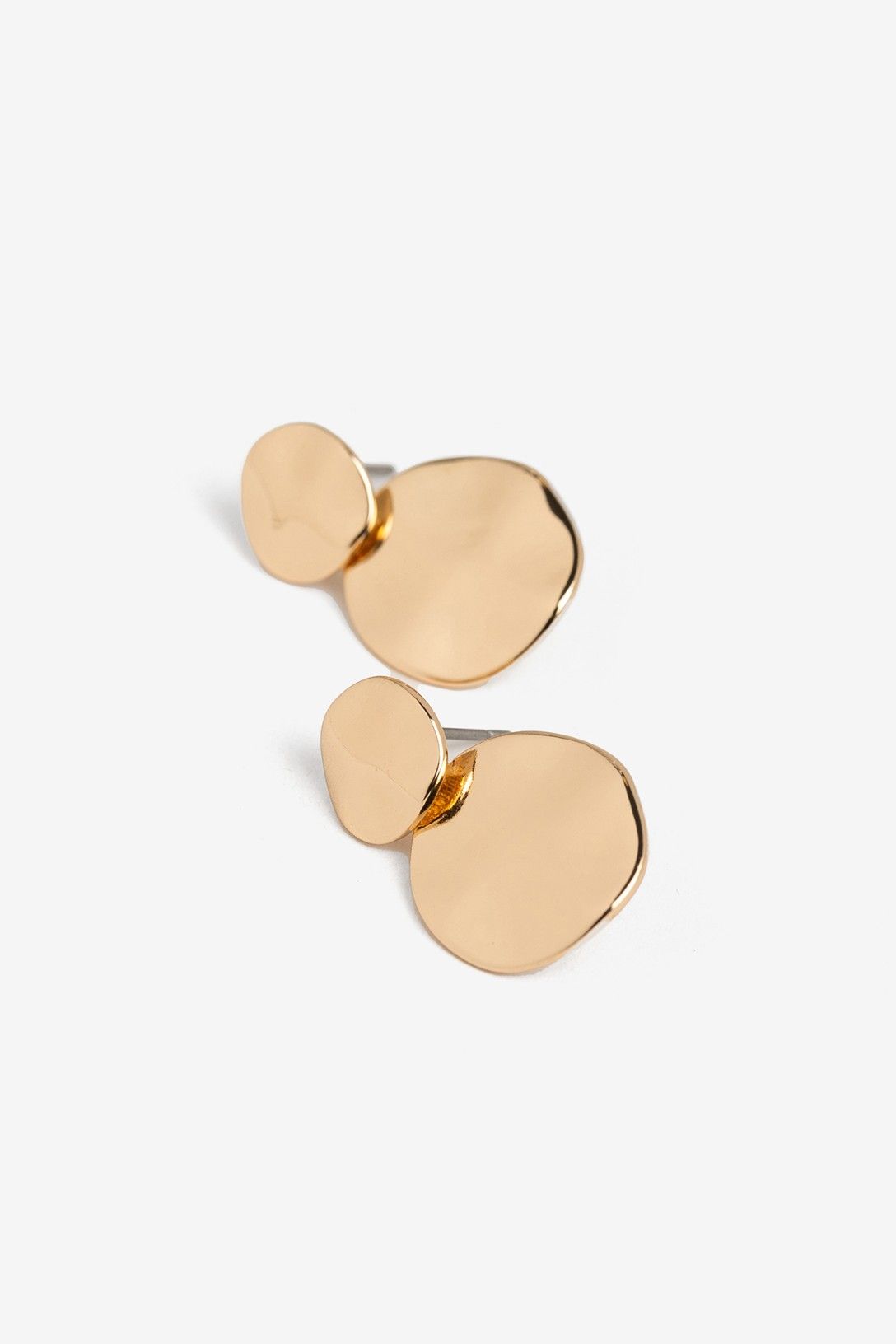 Pendientes pequeños dorados Vilanova para mujer con diseño redondo y acabado brillante.