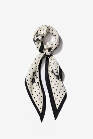 Bandana Alba Vilanova Blanco y Negro con estampado de lunares y flores.