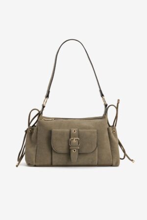 Bolso hobo Vilanova verde caqui Arlet con acabado efecto ante y bolsillo frontal.