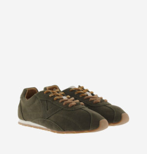 Sneaker Aster Victoria Caqui de piel con certificación Leather Working Group.