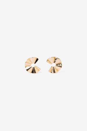 Pendientes Abanico Vilanova dorados con diseño geométrico.