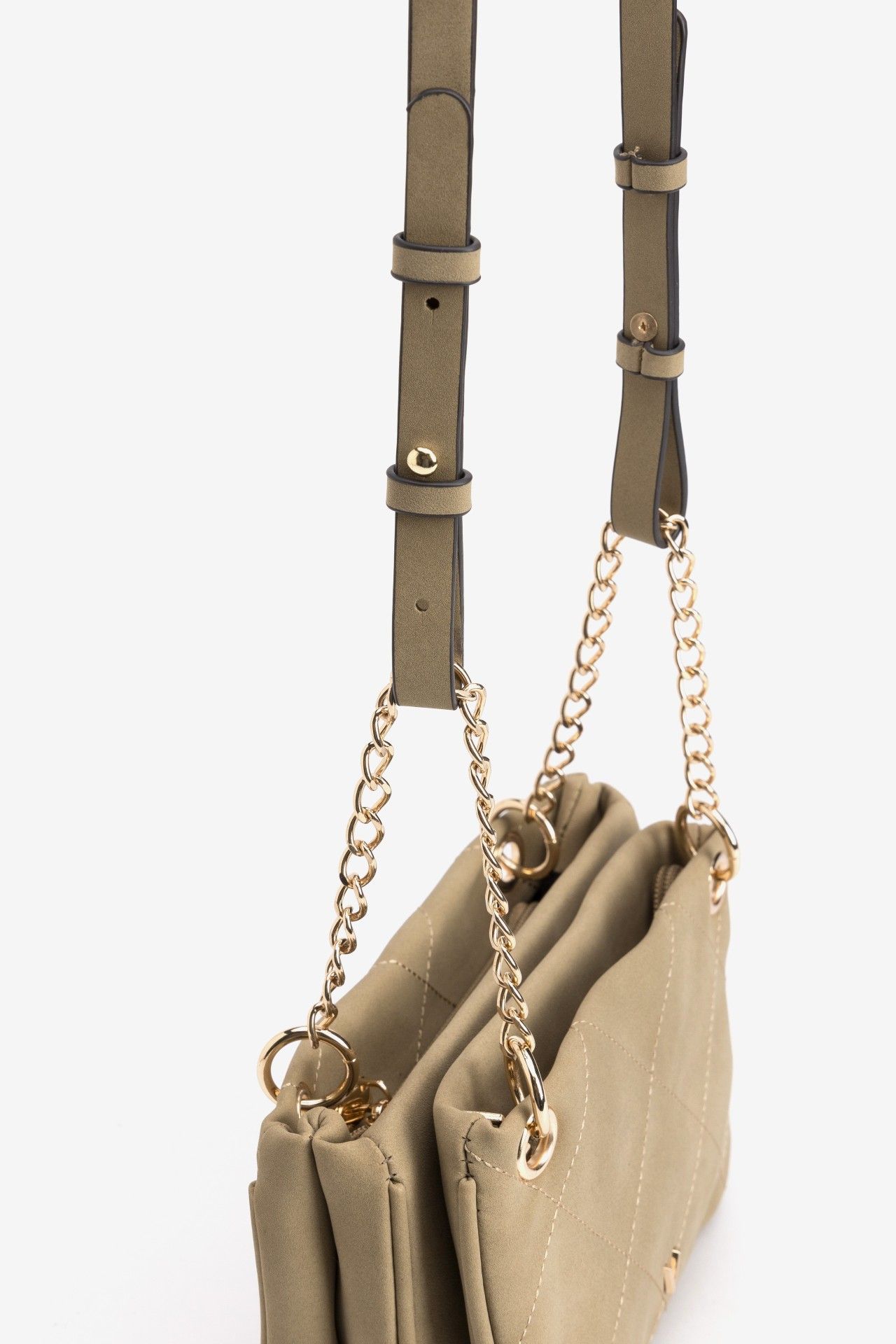 Bandolera acolchada Vilanova Beige con Cadena, vista 4