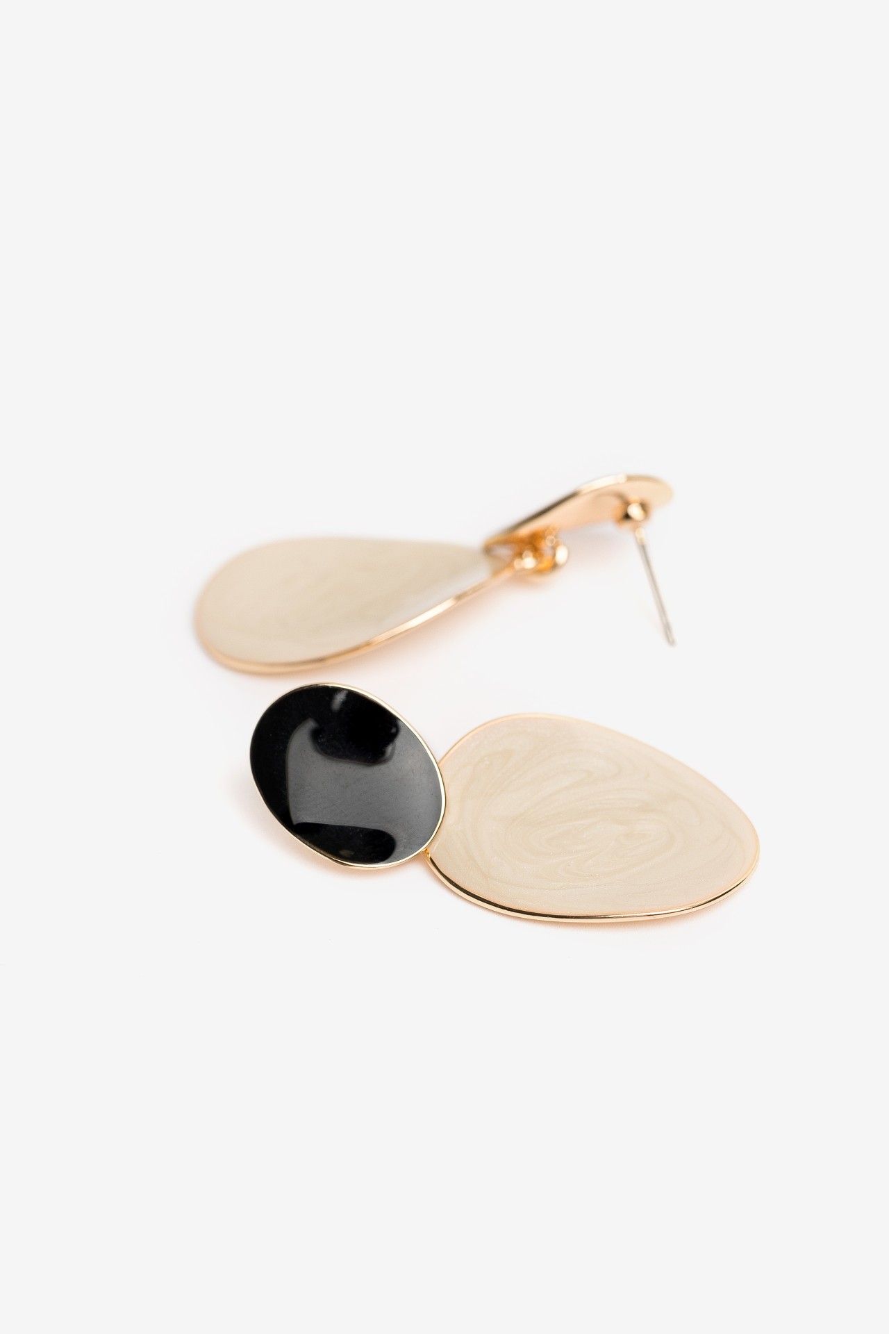 Pendientes Vilanova Negro y Beige Marmoleado, vista 2