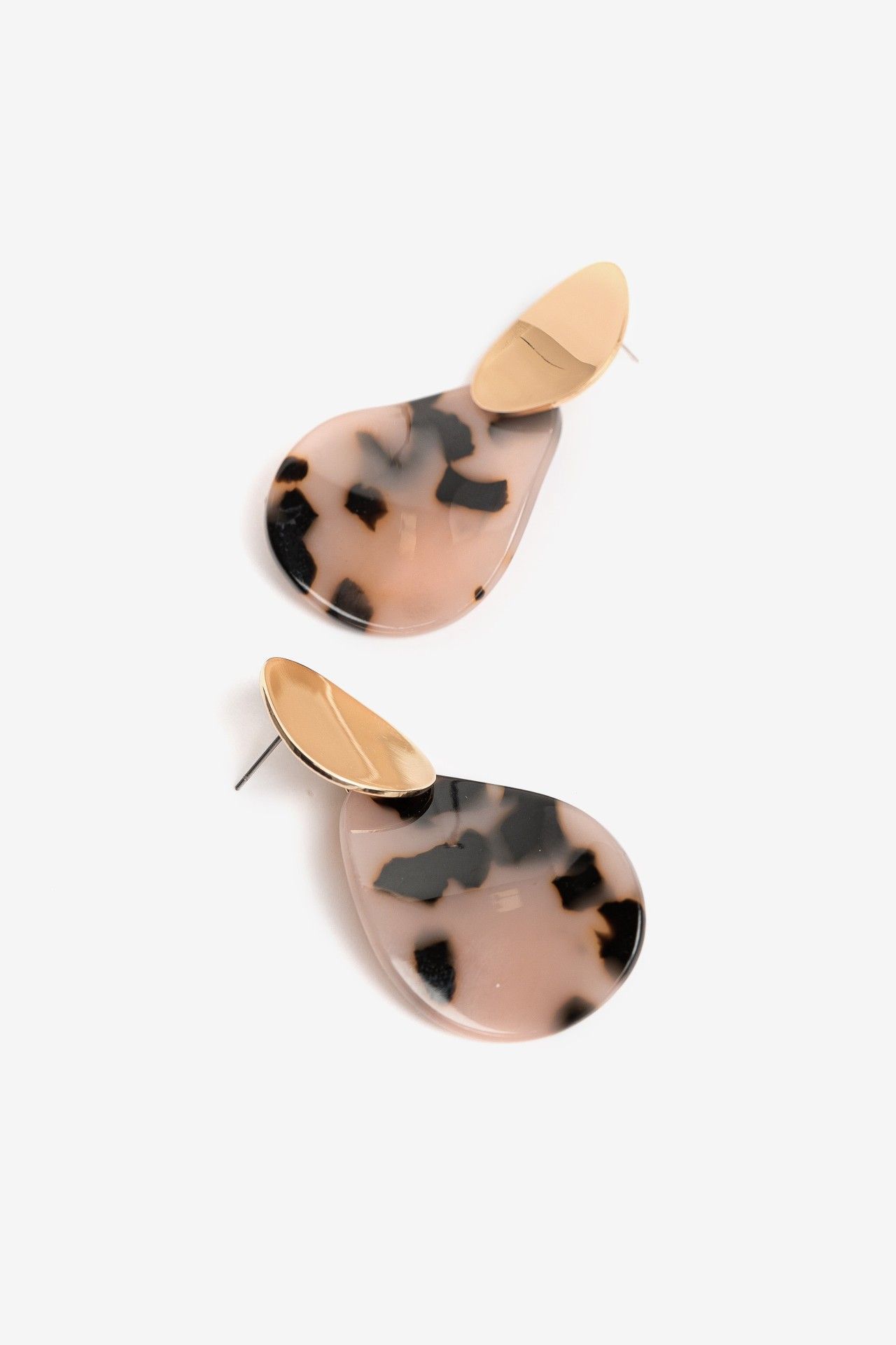 Pendientes Vilanova rosa y dorado con base jaspeada en rosa y negro